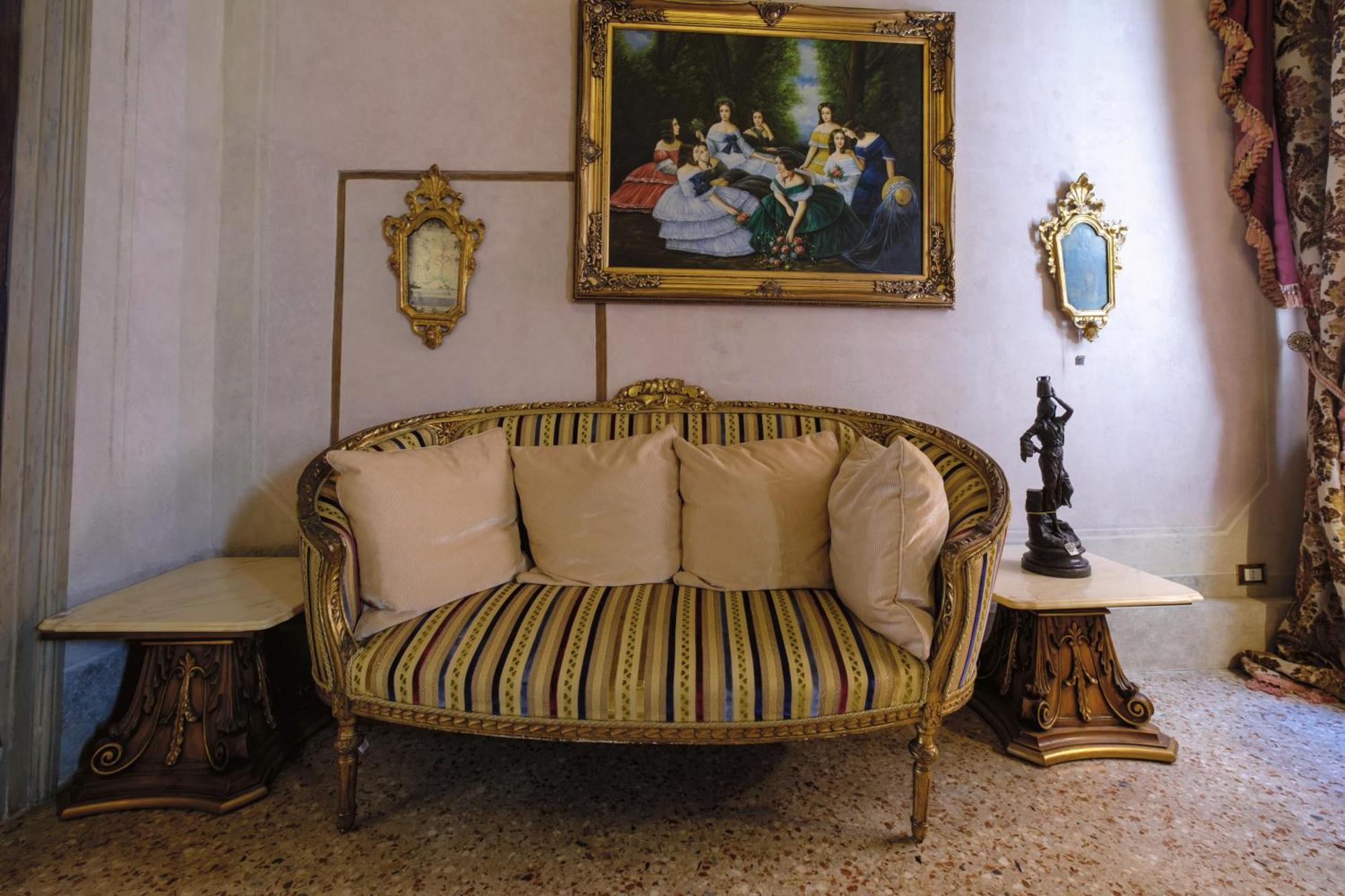 Affittacamere Palazzo Ca' Bernardo By Francesco Molon